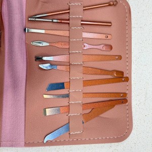 ست مانیکور و پدیکور مدل M-145 مجموعه 16 عددی