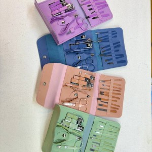 ست مانیکور و پدیکور مدل M-145 مجموعه 16 عددی