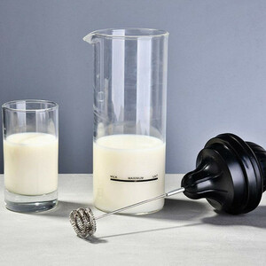 همزن شیر و قهوه شارژی با پارچ پیرکس مدل xy.251