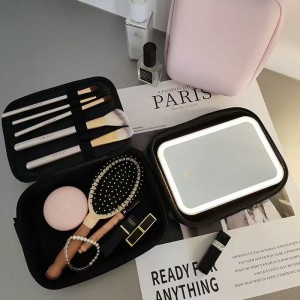 کیف لوازم آرایش آینه دار با LED مدل cosmetic