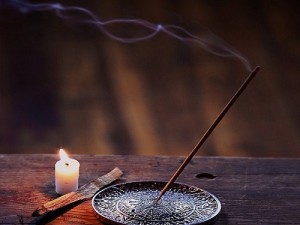 دلایل استفاده از عودها و خواص جادویی و درمانی عودها