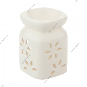 اسانس سوز سفید طرح گل برگ