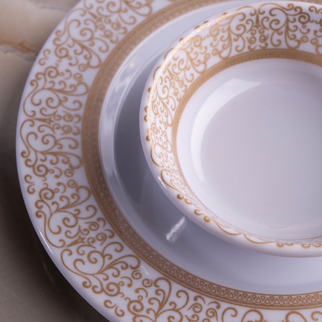 سرویس ۲۶ پارچه شش نفره گرد |طرح ترمه سفید | تورزن