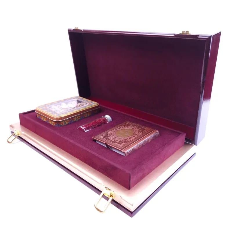 پک هدیه پسته و زعفران دیاکو کد PY5501