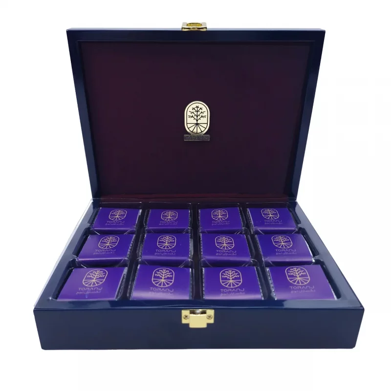 پک هدیه شکلات فلورا کد PC5502