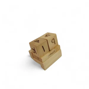 تقویم رومیزی چوبی کد SE5515