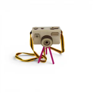 ماکت دوربین عکاسی چوبی فانتزی با سه‌پایه کد WD6955