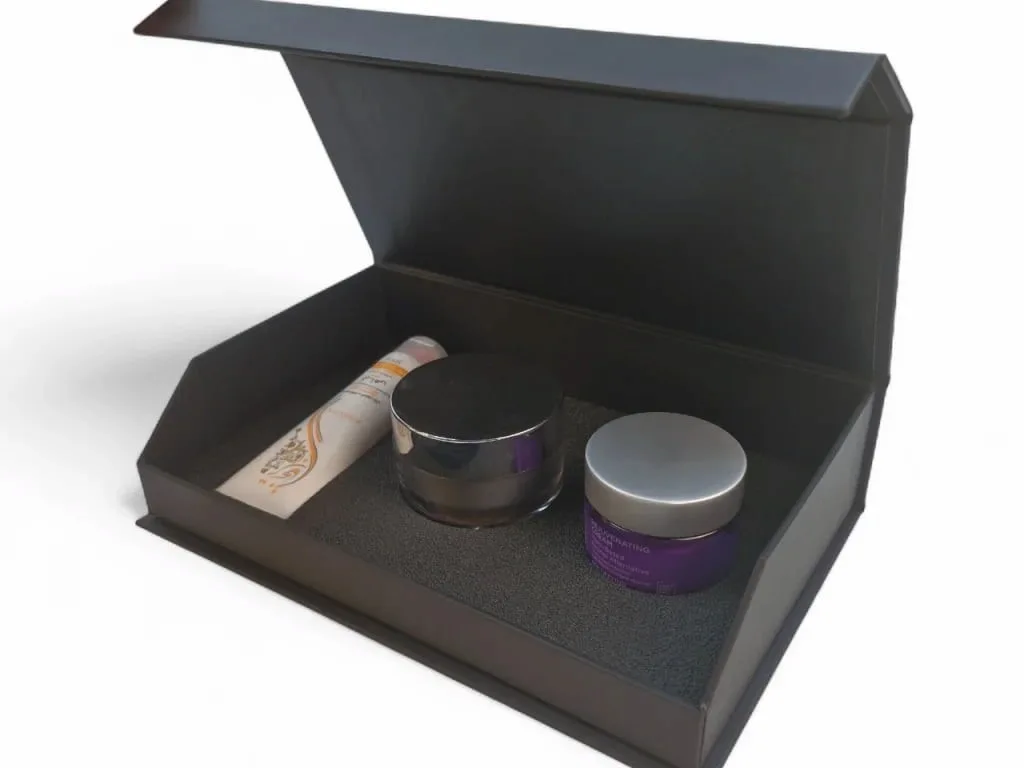 هاردباکس برای بسته&zwnj;بندی