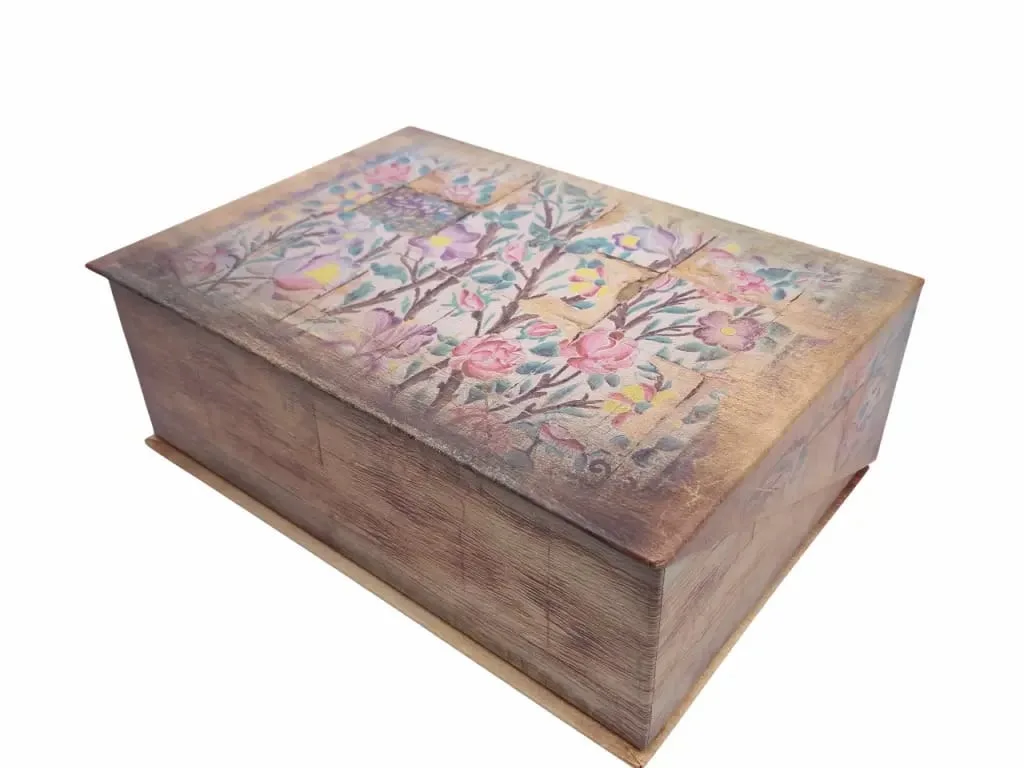 جعبه هاردباکس