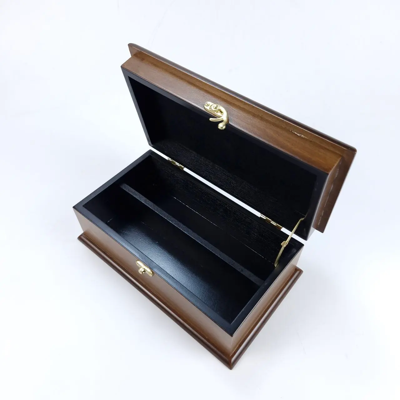  ۵ طرح جذاب و شیک جعبه قاشق و چنگال چوبی