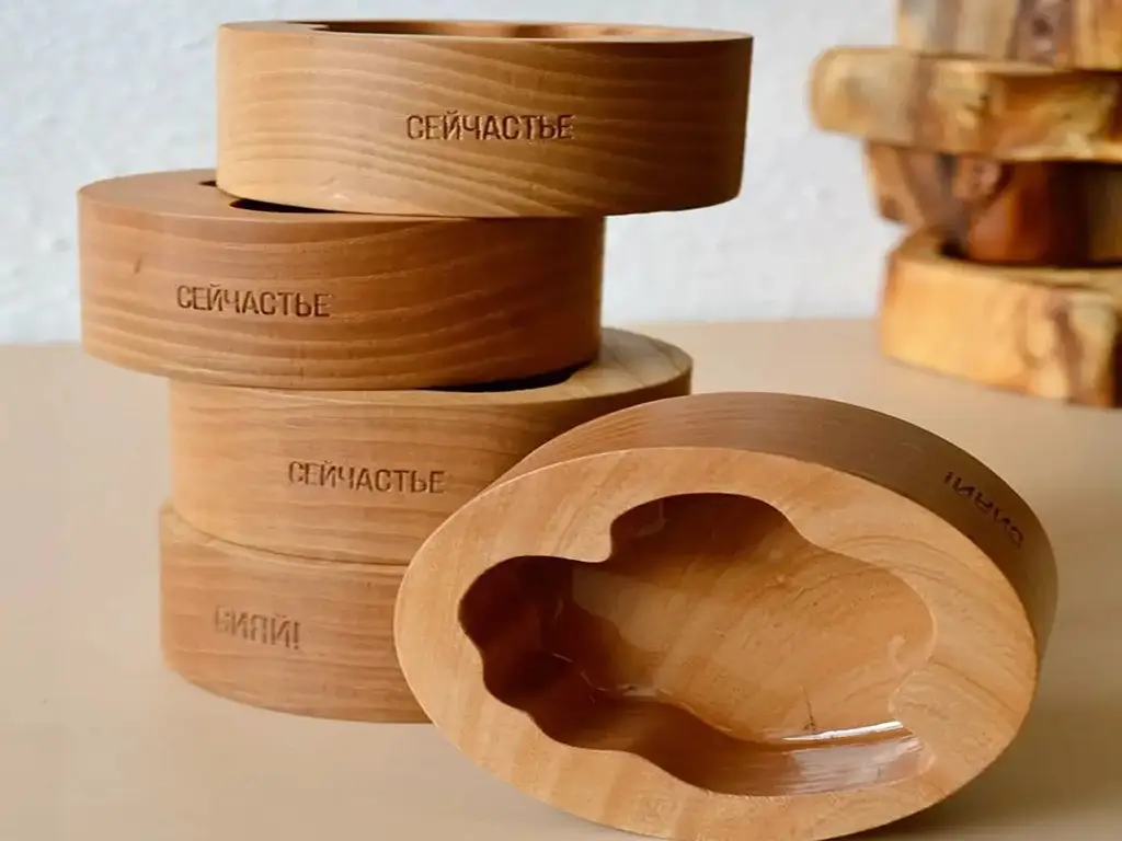 زیر سیگاری برای میز کافه ها