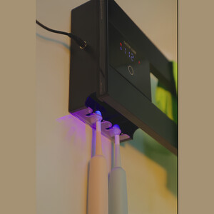 خشک کن حوله و ضد عفونی کننده مسواک  هوشمند گرین لاین