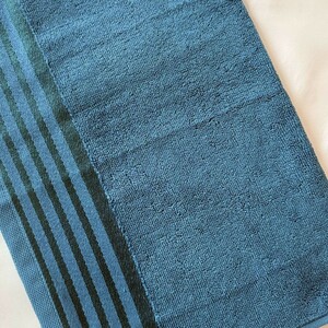 حوله ابریشم فاضل مدل p-05 سایز 40*80 سانتی متر