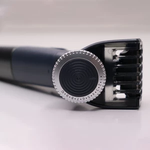 ماشین اصلاح موی صورت و بدن مک استایلر مدل MC-8821