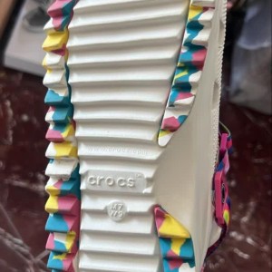 کراکس کلاسیک هایکر کلاگز سفید صورتی Crocs Classic Hiker Clogs White Pink