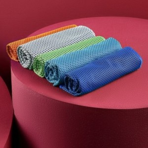 حوله و عرق گیر گردن COOLING TOWEL مدل SUPER COOLING.jpeg