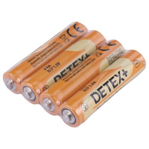 باتری نیم قلمی 1.5 ولت دیتکس پلاس مدل Zinc Carbon R03P