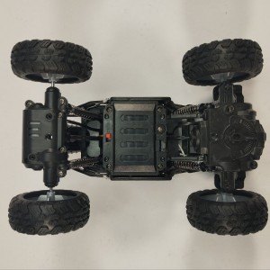 ماشین کنترلی آفرود MOKA مدل Rock Explorer با اسپری دود و کنترل ۲.۴ گیگاهرتز