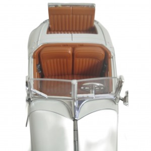 ماشین فلزی بنز کلاسیک