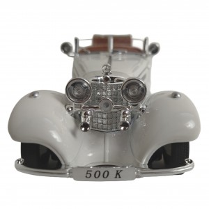 ماشین فلزی بنز کلاسیک