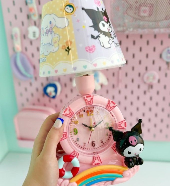 اباژور و ساعت رومیزی سانریو