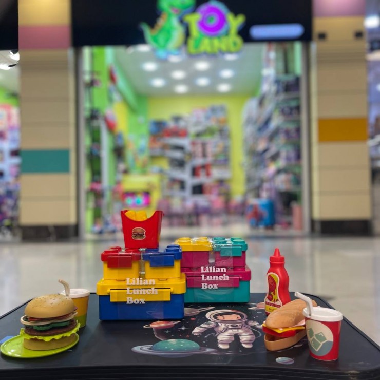 ظرف غذا طرح لگو