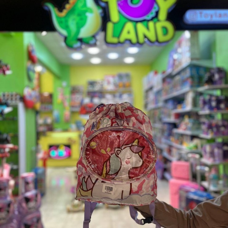 کوله استخر یونیکورن