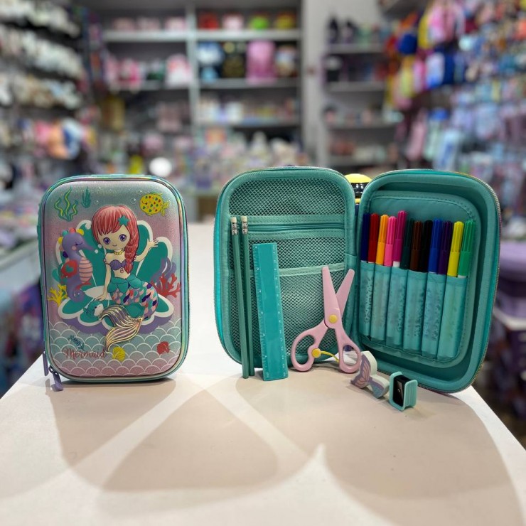 جامدادی به همراه وسایل طرح پری دریایی وست