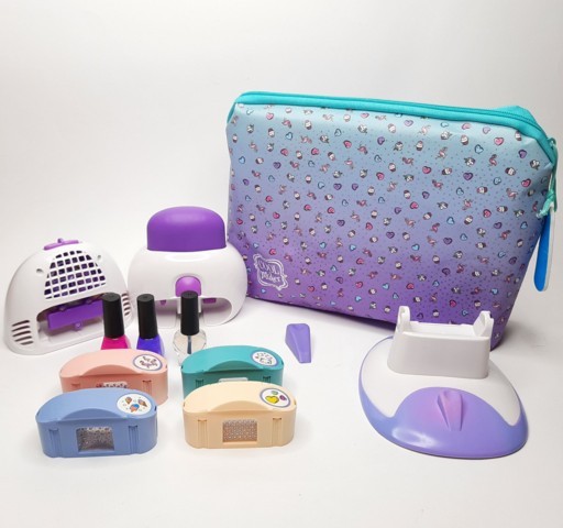 ست طراحی ناخن go glam