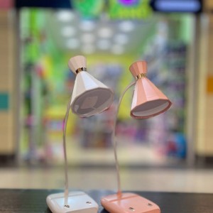 چراغ مطالعه لمسی