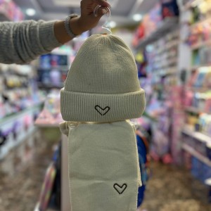 شال و کلاه قلبی