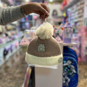 کلاه بافت شاین دار