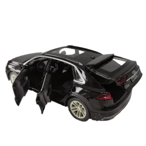 ماکت audi  Q8