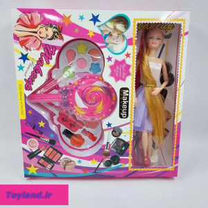 باربی با لوازم ارایشی
