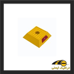 گل میخ ترافیکی پلاستیکی طلق دار 15*15