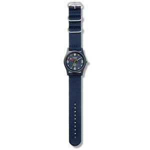 ساعت مچی عقربه ای تریوا  Ocean Plastic Deep Blue از نما قفل