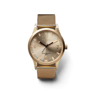 ۶۶۱_۷۷۸be747b6-sort-of-black-gold-gold-mesh-01-aw14-800&#215;800