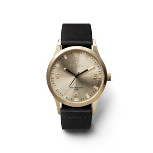 ۶۶۱_۱۵۸۷۹۹۸f65-sort-of-black-gold-black-classic-01-aw14-800&#215;800