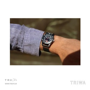 ساعت مچی عقربه ای زنانه مردانه تریوا (TRIWA) مدل SUB Ocean Plastic Orca