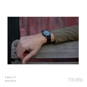 ساعت مچی عقربه ای زنانه مردانه تریوا (TRIWA) مدل SUB Ocean Plastic Orca