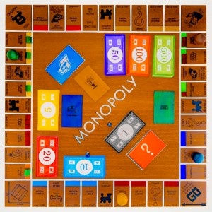 مونوپولی چوبی