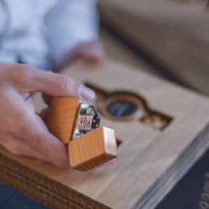twood-engraved-wood-zippo