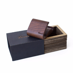 twood-wooden-smartphone-stand