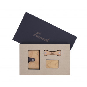 twood-premium-wooden-card-holder-keychain-lighter-set