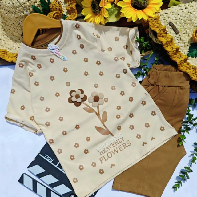 ست بلوز و شلوارک گلبرگ دخترونه مناسب بهار و تابستان