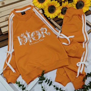 ست راحتی بلوز و شلوار Dior مناسب پاییز و زمستان