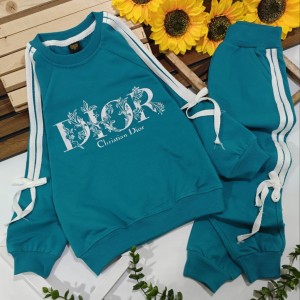 ست راحتی بلوز و شلوار Dior مناسب پاییز و زمستان