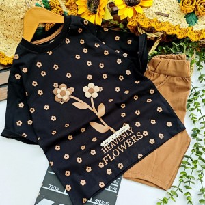 ست بلوز و شلوارک محرمی گلبرگ دخترونه مناسب بهار و تابستان