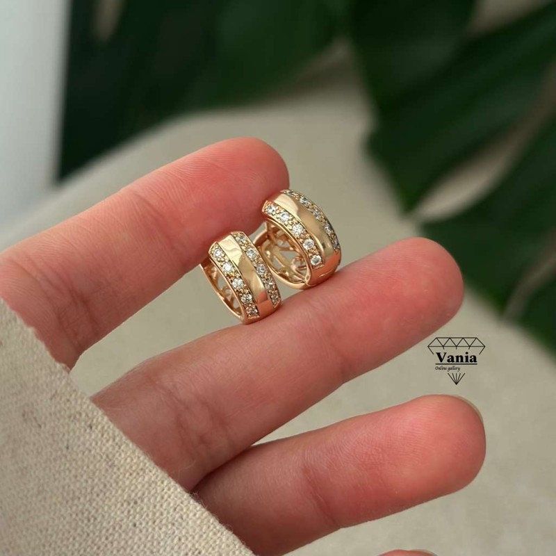 گوشواره حلقه ای نگین دار صدف