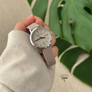 ساعت مینیمال دخترانه